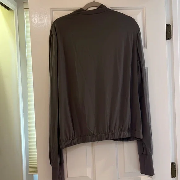 $1400 Valentino Size 46(S) Viscose Zip Up Bomber Jacket NWT